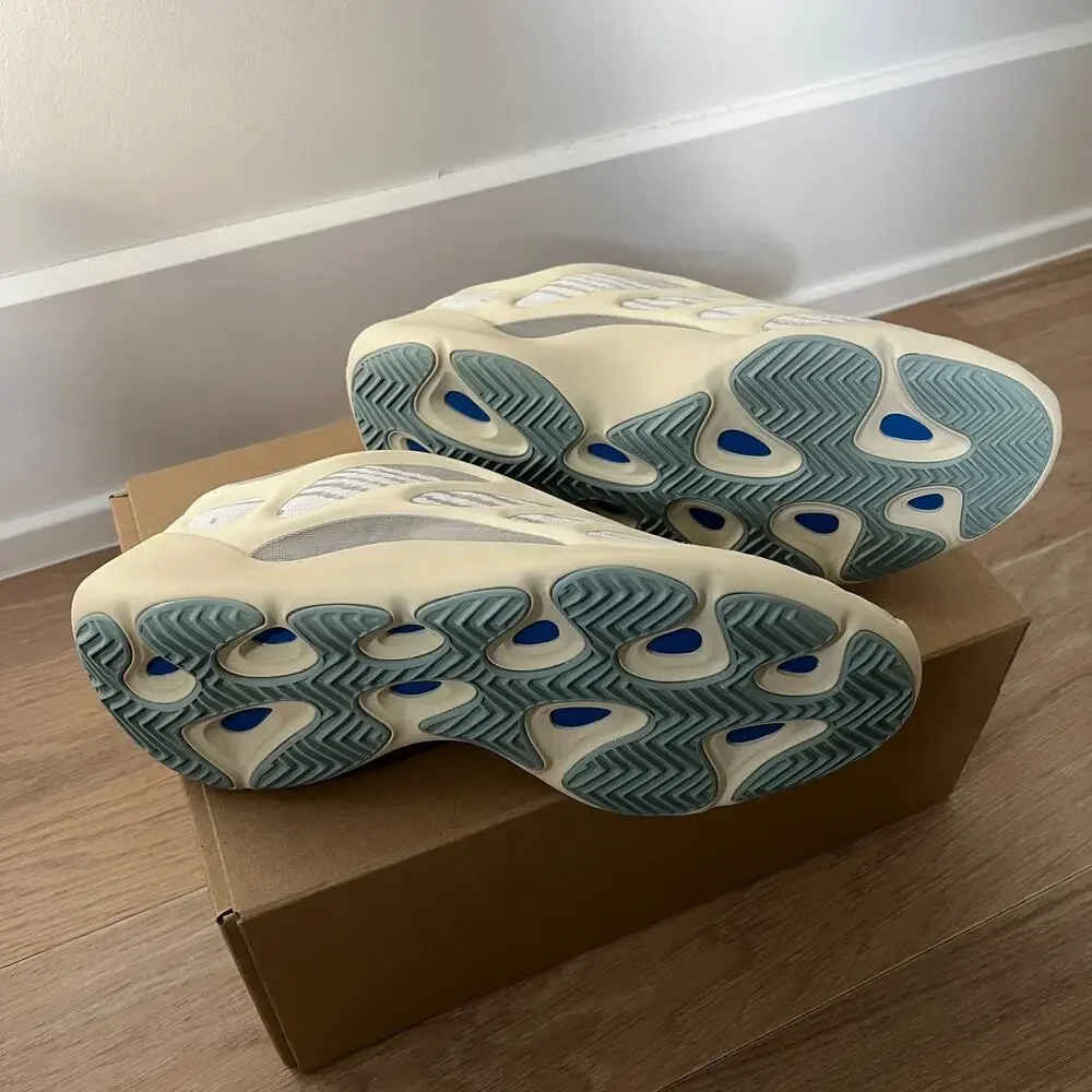 adidas Yeezy 700 V3 Azael Sneakers Tennis Shoes NEW
